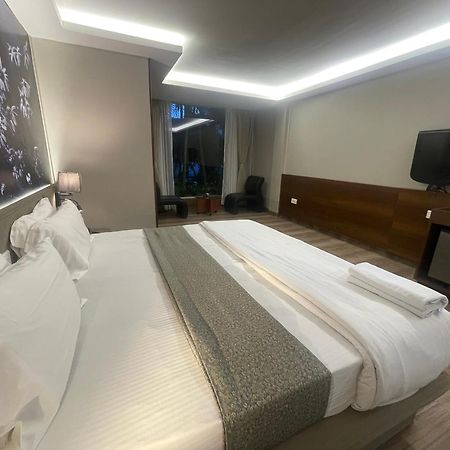 印多尔 Lch Fitness酒店 外观 照片